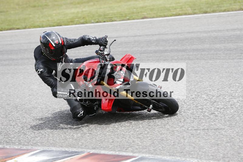 Archiv-2025/22 06.06.2025 DISCOVER the BIKE ADR/Bike 2 gelb/28